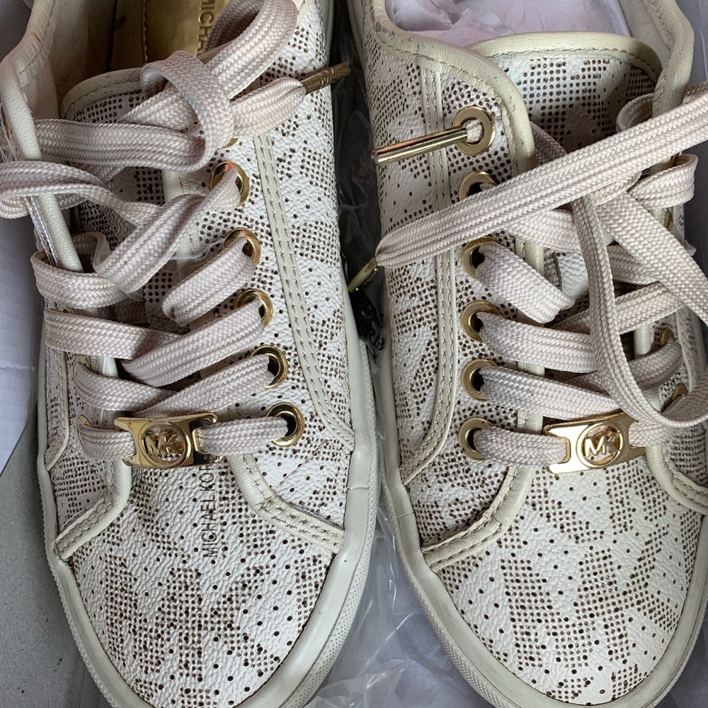 MK Sneakers - Picture 2 of 5